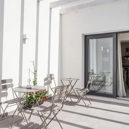 Bed & Breakfast Double D House 4*