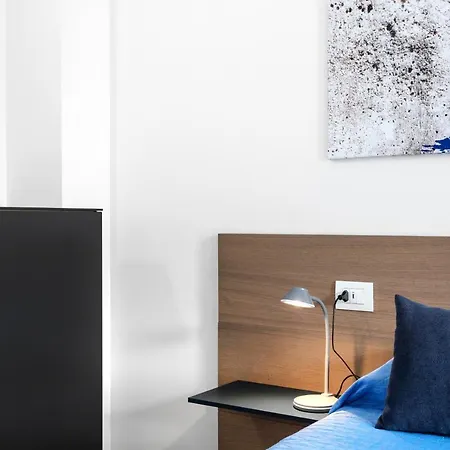 Bed & Breakfast Double D House 4*