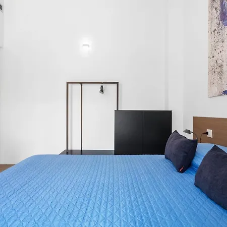 Double D House Nocleg ze śniadaniem Olbia